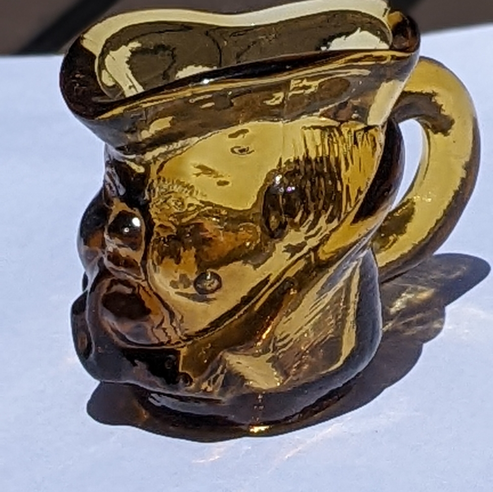 Teaparty character cream jug